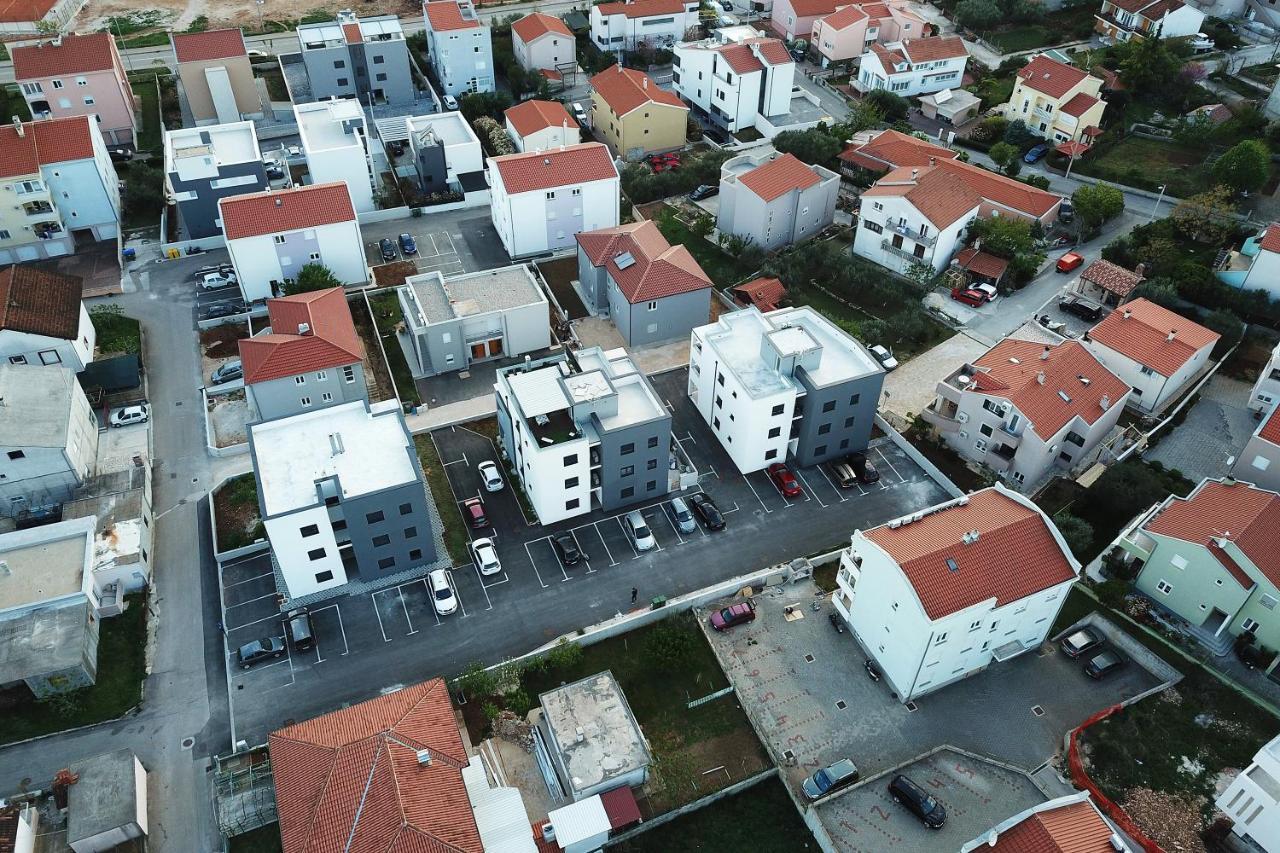 זאדאר Esso Roof Terrace Apartment מראה חיצוני תמונה